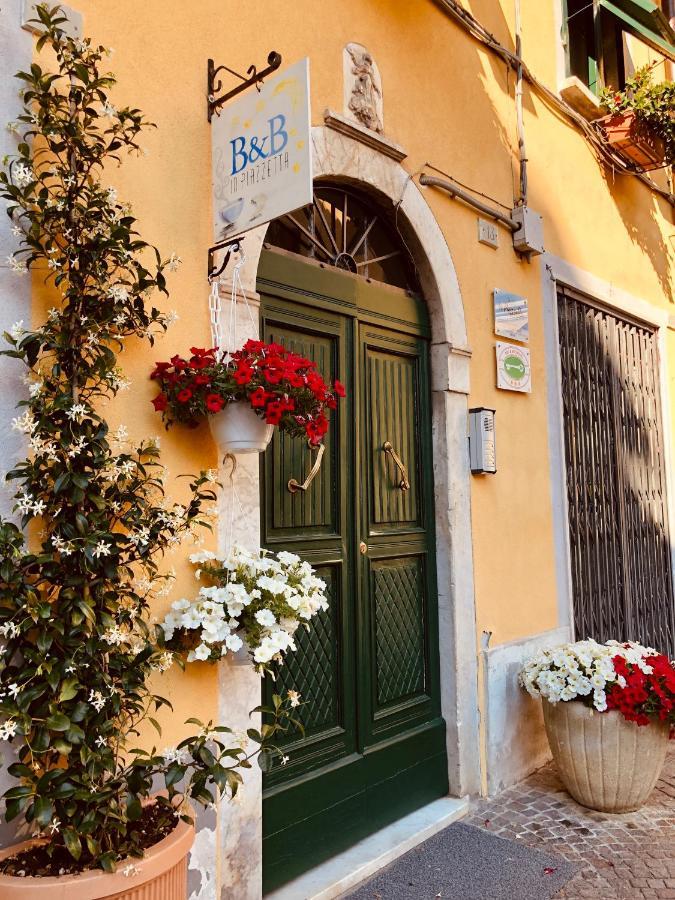 Affittacamere In Piazzetta Sarzana Exterior foto